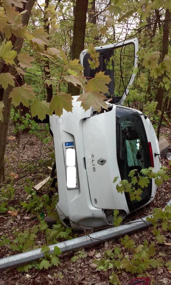 Renault Clio po wypadku