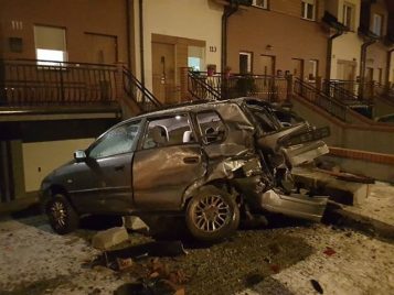 wypadek na ul. Strzeleckiej w Mosinie