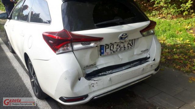 wypadek w Puszczykowie na ulicy Podgórnej
