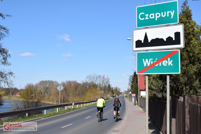 Wjazd do Czapur (gmina Mosina) - Czapury Wiórek