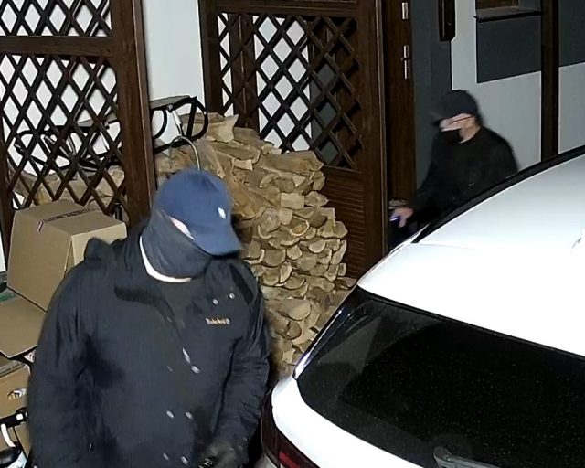 Próba kradzieży samochodu na ulicy Strzeleckiej w Mosinie