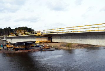 Nowy most w Rogalinku - postęp prac (18.02.2022 r.)