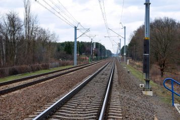 Tory kolejowe Mosina - PKP - linia kolejowa Poznań - Wrocław