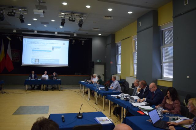 Sesja Rady Miejskiej w Mosinie.