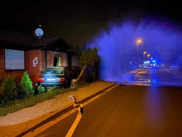 Wypadek na ulicy Podgórnej w miejscowości Witobel fot. OSP Strykowo