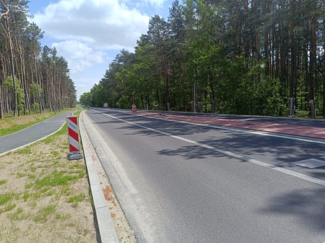 Skrzyżowanie DW431 z ul. Nadwarciańską po zmianach organizacji ruchu