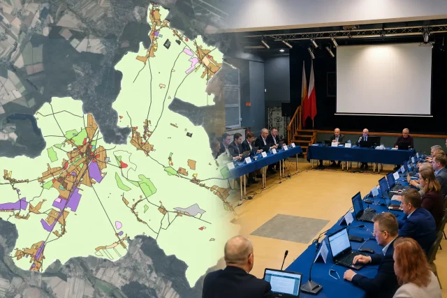 Mapa planu ogólnego gminy Mosina na tle sali obrad Rady Miejskiej.